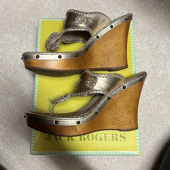 Jack Rogers Marbella Platinum Wedges Size 9.5 - Picture 2 of 3